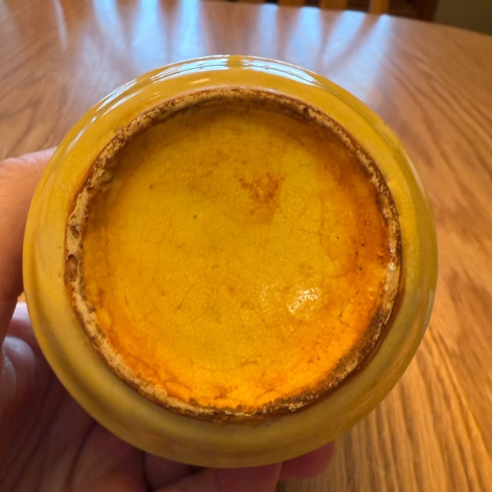 Vintage Yellow Ceramic Leaf Pattern Planter with Saucer Bottom - Picture 6 of 6